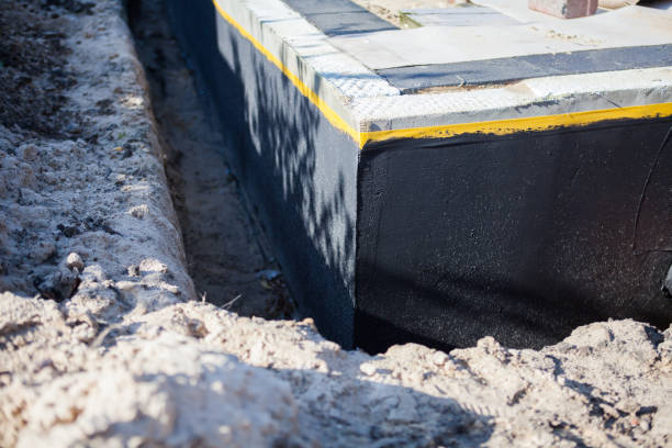 Professional Vapor Barrier Installation technician working in Butler, AL